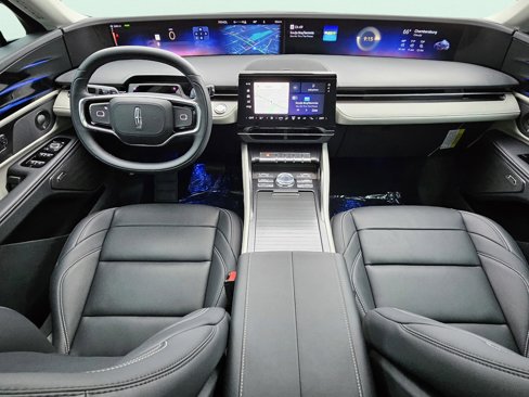 New 2025 Lincoln Nautilus Premier w/ Equipment Group 102A image 17
