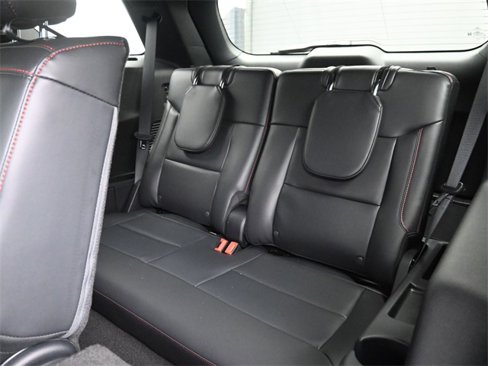Used 2025 Ford Explorer ST-Line w/ Premium Package image 24