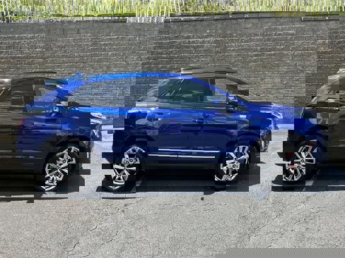 Certified 2023 Cadillac XT5 Sportv w/ Technology Package image 8