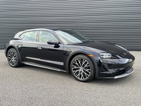 Certified 2024 Porsche Taycan 4 Cross Turismo w/ Premium Package image 10