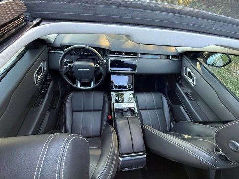 Used 2019 Land Rover Range Rover Velar S image 38