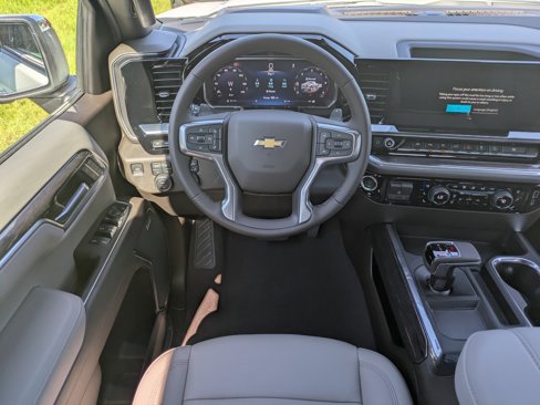 New 2026 Chevrolet Silverado 1500 LTZ w/ LTZ Premium Package image 17