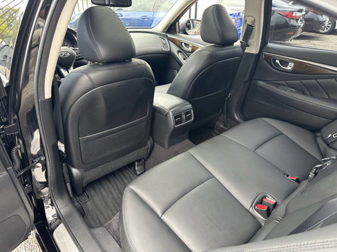 Used 2019 INFINITI Q50 Luxe w/ Essential Package (3.0T Luxe) image 38
