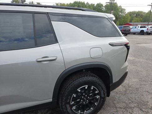 New 2026 Chevrolet Traverse Z71 w/ Enhanced Driving Package image 16