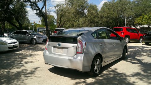Used 2015 Toyota Prius One image 7