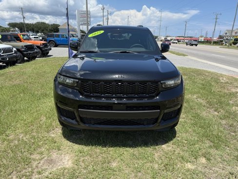 New 2025 Jeep Grand Cherokee L Limited w/ Luxury Tech Group II image 2