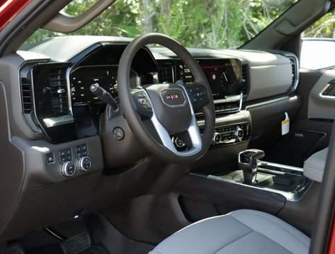 New 2026 GMC Sierra 1500 SLT w/ SLT Premium Plus Package image 9