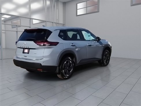 New 2026 Nissan Rogue SV image 8
