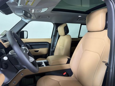 New 2026 Land Rover Defender 110 S image 6