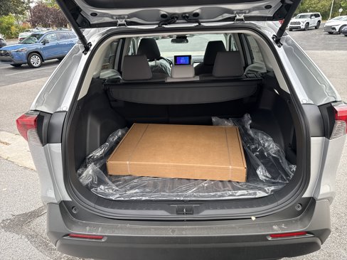 New 2025 Toyota RAV4 XLE image 12