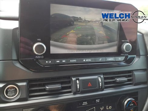 Used 2023 Nissan Pathfinder S image 14