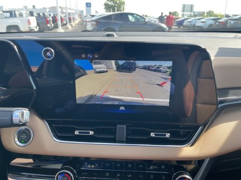 New 2026 Chevrolet Equinox ACTIV w/ Convenience Package III image 28