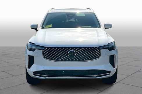 New 2026 Volvo XC90 B5 Core w/ Protection Package Premier image 2