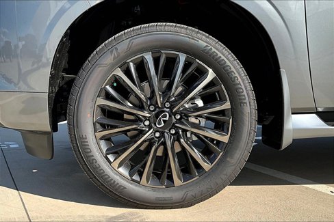 New 2026 INFINITI QX80 Autograph w/ Premium Cargo Package image 22
