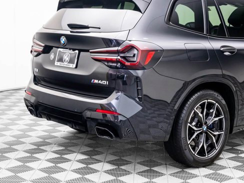 Used 2024 BMW X3 M40i w/ Premium Package image 32