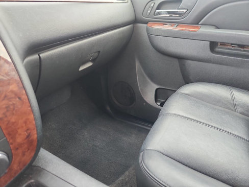 Used 2012 Chevrolet Avalanche LT w/ All-Star Edition image 20