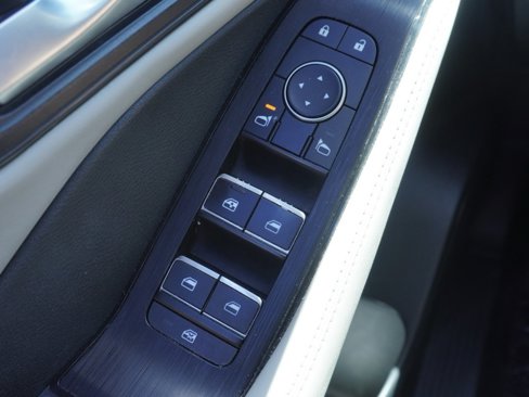 Used 2023 Nissan Rogue SL w/ SL Premium Package image 15