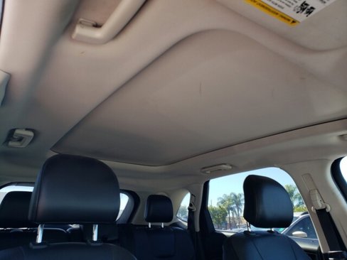 Used 2017 Ford Edge Titanium w/ Equipment Group 301A image 10
