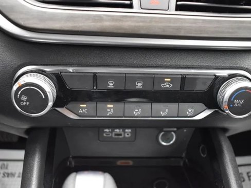 Used 2024 Nissan Altima 2.5 SV image 33