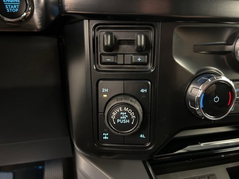 New 2026 Ford F250 Lariat image 17