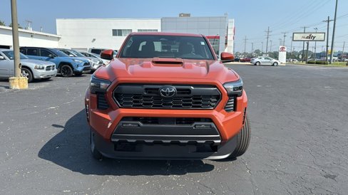 New 2025 Toyota Tacoma TRD Sport image 2