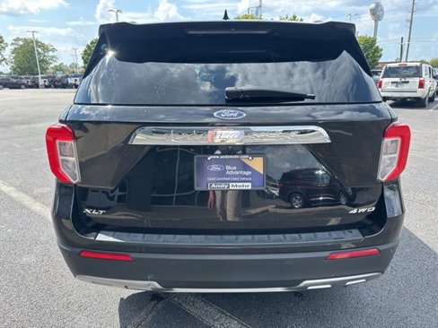 Certified 2023 Ford Explorer XLT w/ Equipment Group 202A image 8