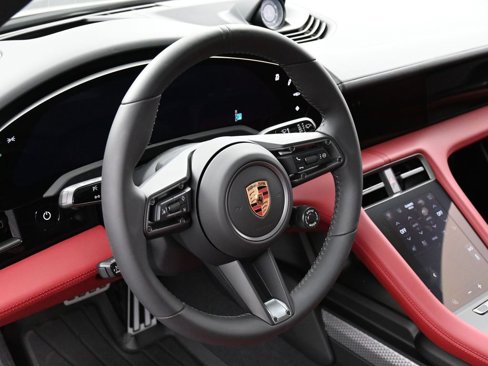 New 2025 Porsche Taycan 4S image 18