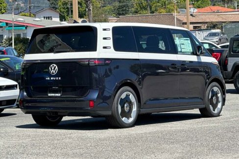 New 2025 Volkswagen ID. Buzz Pro S Plus image 4