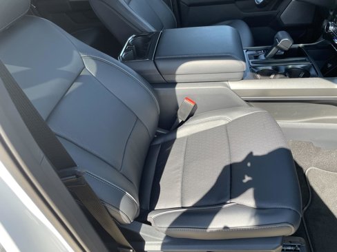 New 2025 Ford F150 Lariat image 26