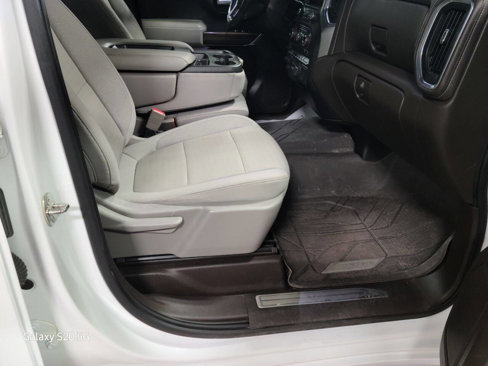 Used 2020 Chevrolet Silverado 1500 LT w/ All-Star Edition image 16