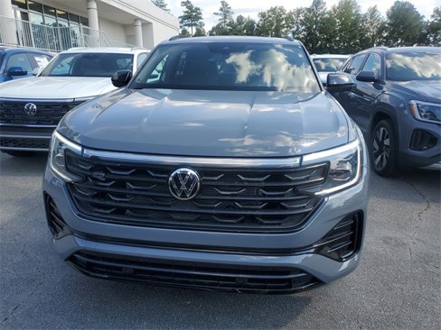 New 2026 Volkswagen Atlas Cross Sport SEL R-Line image 2