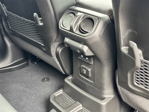 New 2025 Jeep Wrangler Unlimited Rubicon image 19
