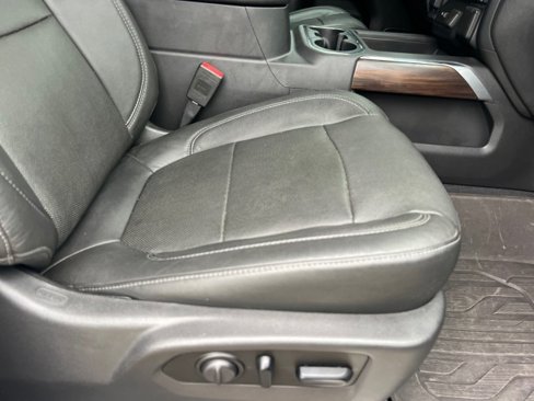 Used 2019 GMC Sierra 1500 SLT image 29