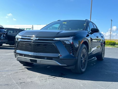 New 2026 Chevrolet Blazer EV LT image 3