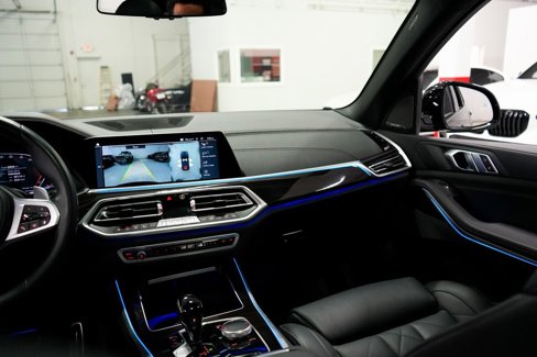 Used 2023 BMW X5 xDrive40i w/ M Sport Package image 13