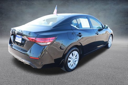 Used 2024 Nissan Sentra S image 6
