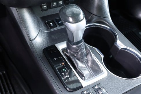 Used 2019 Toyota Highlander AWD V6 image 14