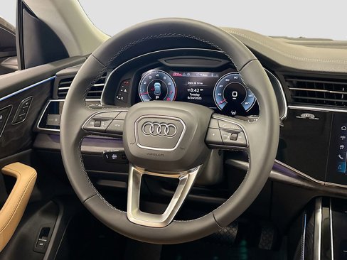 New 2025 Audi Q8 Premium Plus image 17