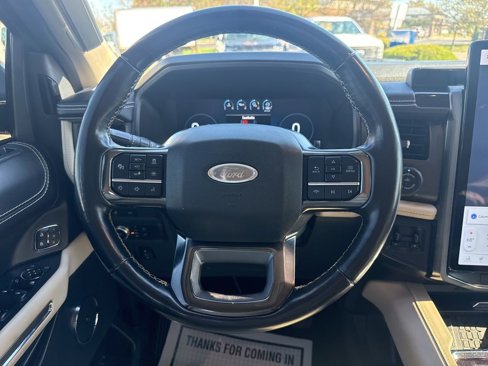 Used 2022 Ford Expedition Max Platinum image 15