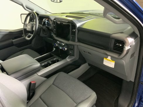 Used 2025 Ford F150 XLT w/ Equipment Group 302A MID image 35