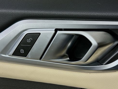 Used 2025 BMW 430i w/ Premium Package image 14
