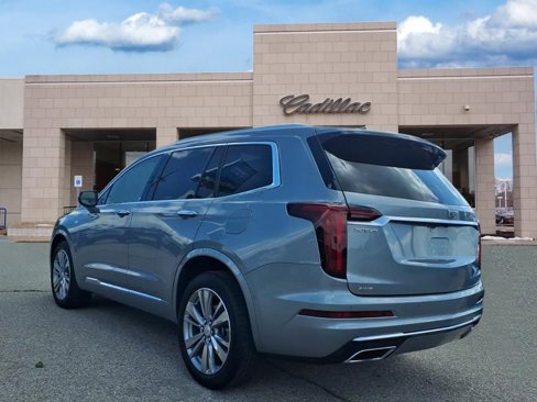 Used 2023 Cadillac XT6 Premium Luxury w/ Technology Package image 6