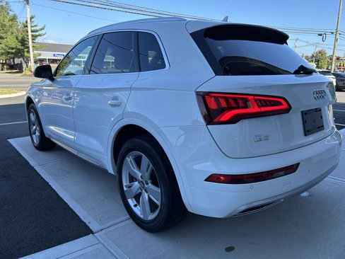 Used 2019 Audi Q5 2.0T Premium Plus w/ Premium Plus Package image 28