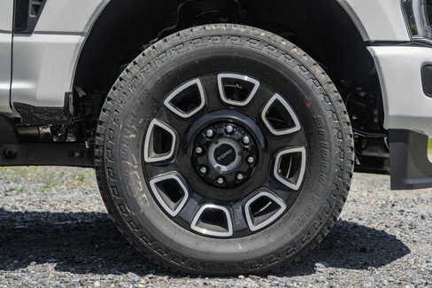 New 2025 Ford F250 Platinum image 22