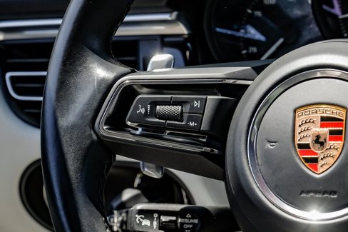 Used 2024 Porsche Macan w/ Premium Plus Package image 25