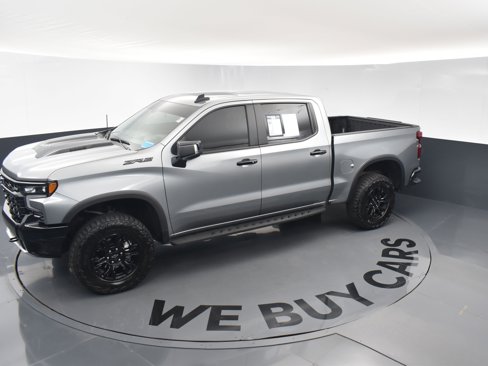 Used 2024 Chevrolet Silverado 1500 ZR2 w/ Technology Package image 33