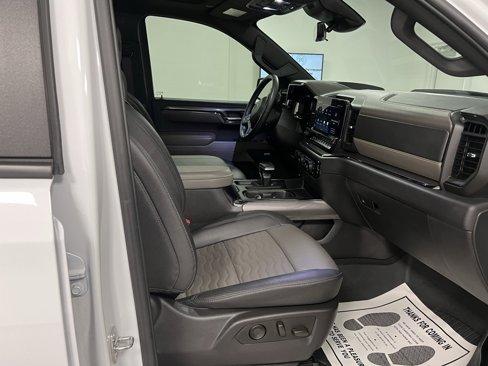 Used 2024 Chevrolet Silverado 1500 ZR2 w/ ZR2 Bison Edition image 60