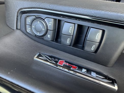 Used 2022 GMC Sierra 1500 AT4X image 28