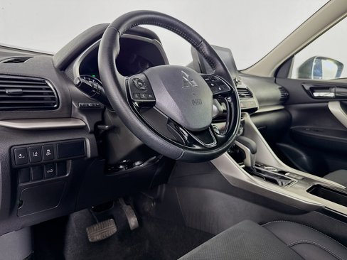 Used 2025 Mitsubishi Eclipse Cross SE image 26