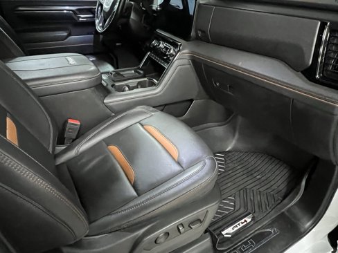 Used 2024 GMC Sierra 3500 AT4 w/ AT4 Preferred Package image 62